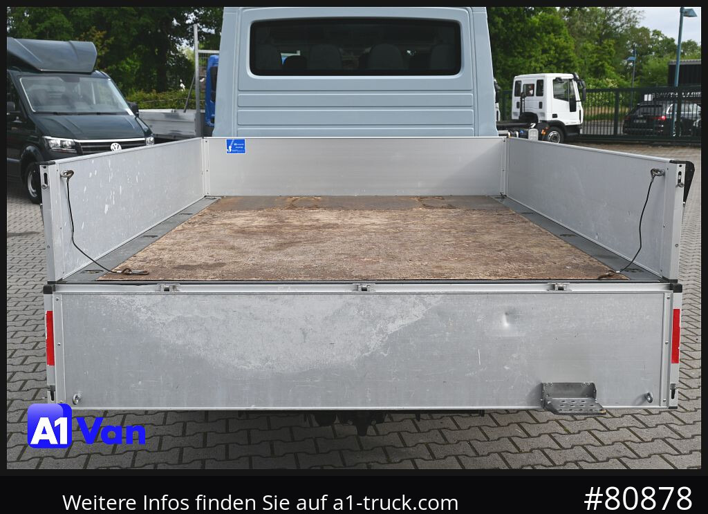 VOLKSWAGEN Crafter 35 Pritsche Doka, AHK, 7-Sitzer - Open body delivery van, Crew cab van: picture 2 VOLKSWAGEN Crafter 35 Pritsche Doka, AHK, 7-Sitzer - Open body delivery van, Crew cab van: picture 2