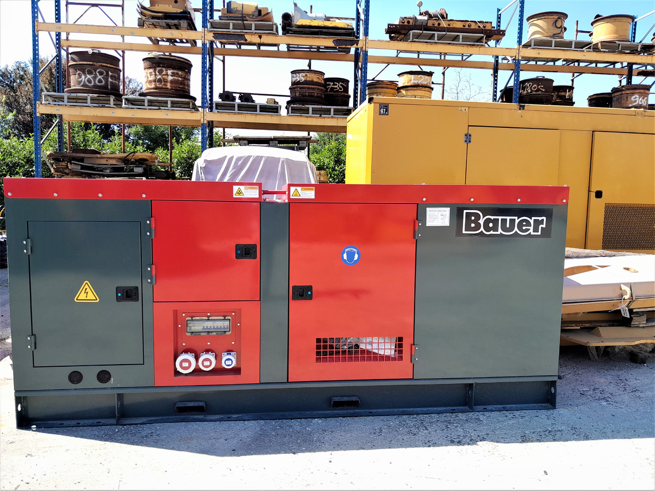 BAUER GENERATOR GFS-90KW - Generator set: picture 1 BAUER GENERATOR GFS-90KW - Generator set: picture 1