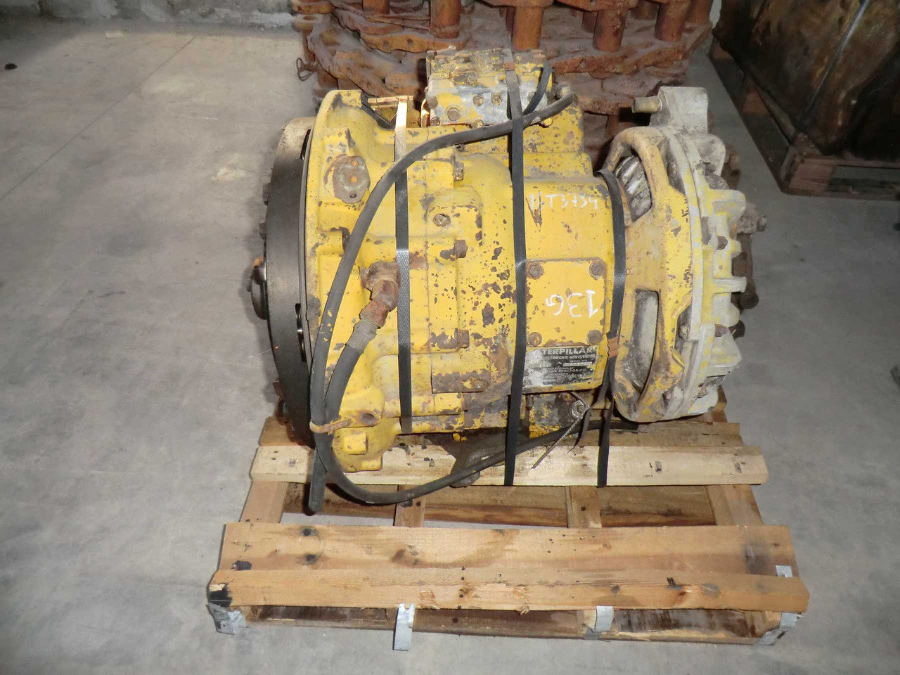 Caterpillar 631B CONVERTER - Transmission for Construction machinery: picture 3 Caterpillar 631B CONVERTER - Transmission for Construction machinery: picture 3