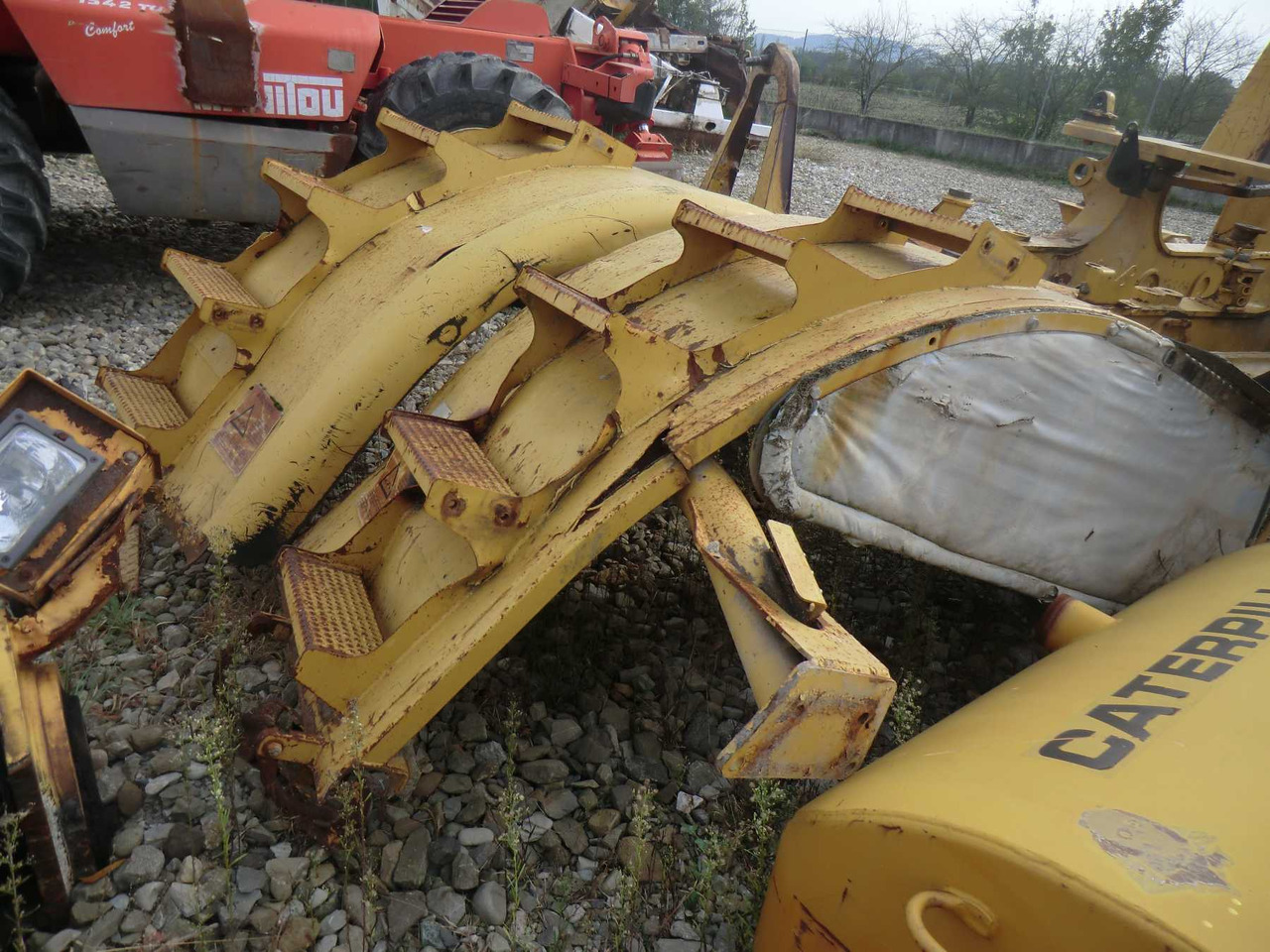 Caterpillar 735 Parafango anteriore destro e sinistro. - Fender for Construction machinery: picture 5 Caterpillar 735 Parafango anteriore destro e sinistro. - Fender for Construction machinery: picture 5