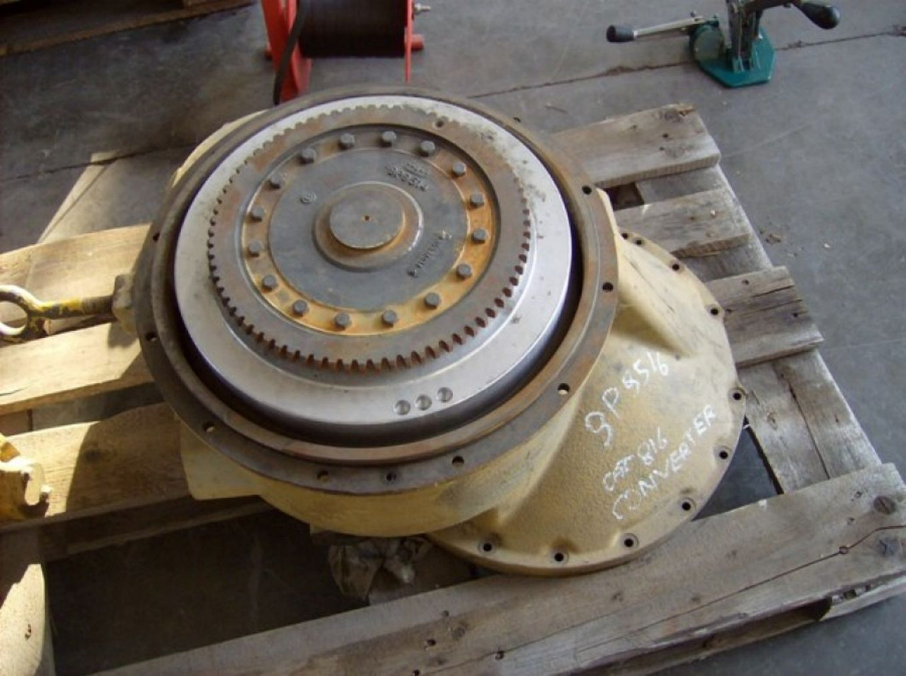 Caterpillar 816B CONVERTER - Transmission for Construction machinery: picture 1 Caterpillar 816B CONVERTER - Transmission for Construction machinery: picture 1