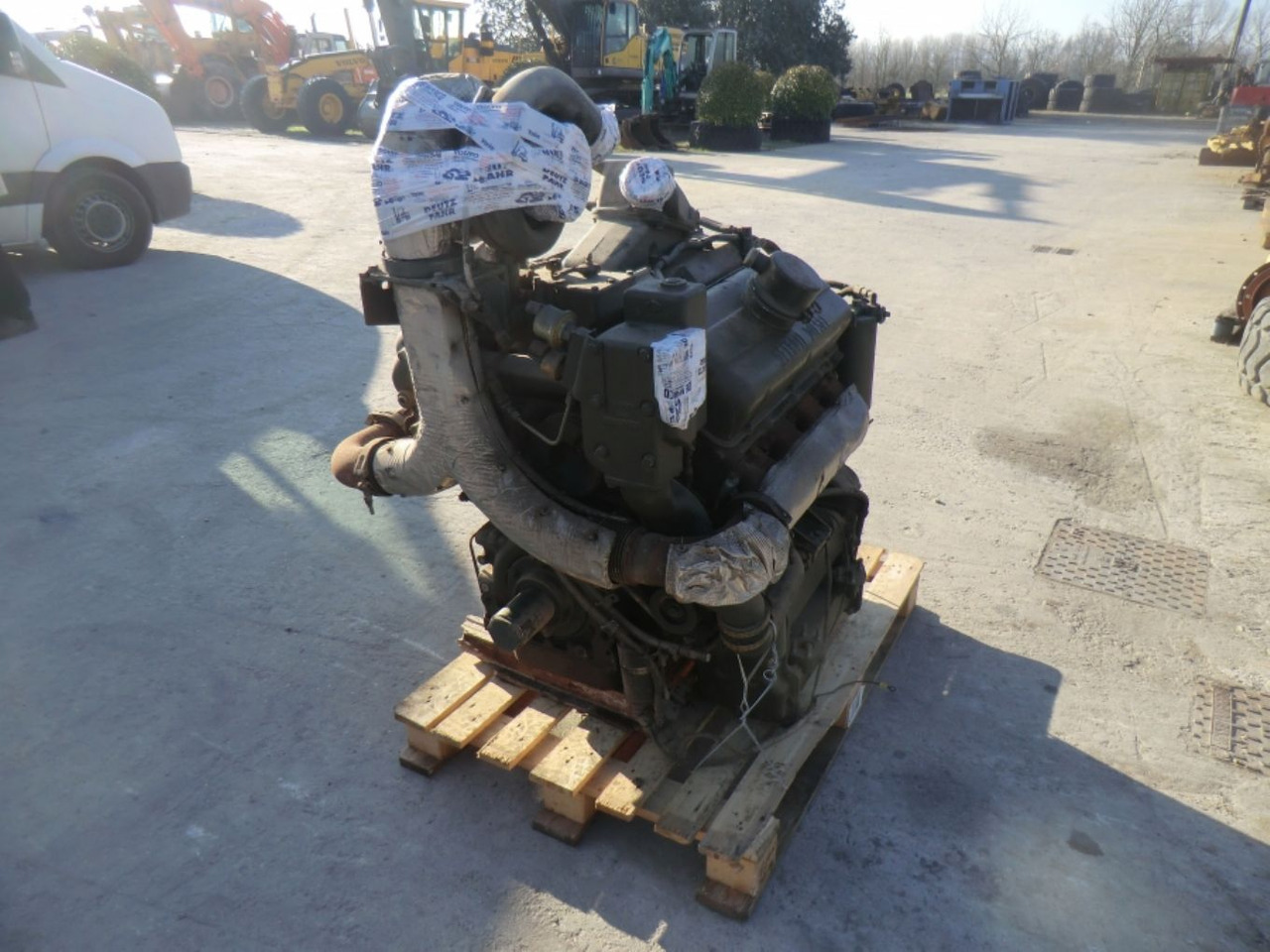 DETROIT DIESEL 8V53 MOTORE MARINO USATO COMPLETO DI TURBO E MOTORINO DI AVVIAMENTO. - Engine for Construction machinery: picture 1 DETROIT DIESEL 8V53 MOTORE MARINO USATO COMPLETO DI TURBO E MOTORINO DI AVVIAMENTO. - Engine for Construction machinery: picture 1