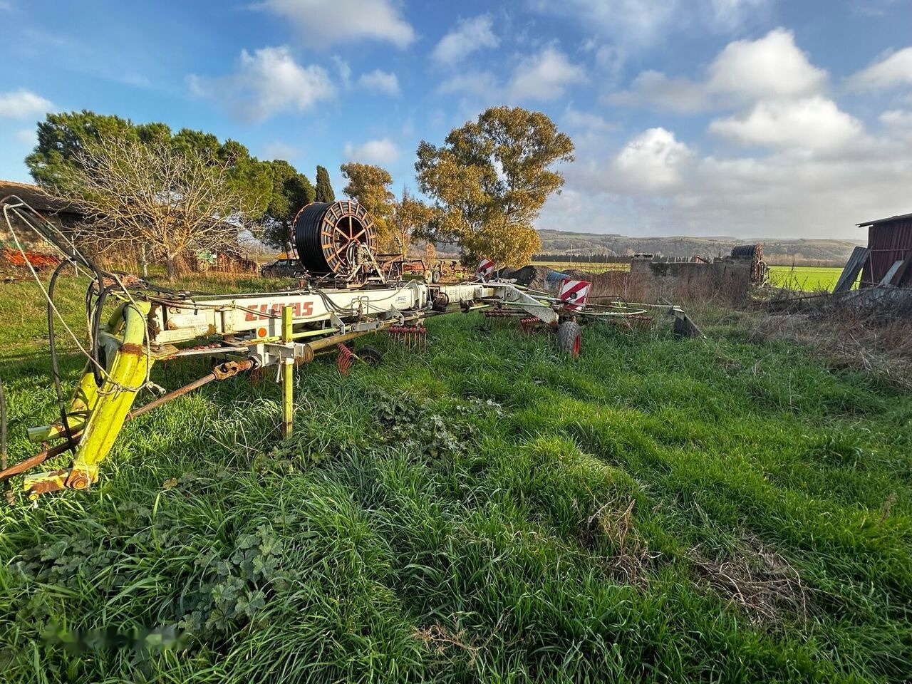 Claas LINER 1550 TWIN - Tedder/ Rake: picture 2 Claas LINER 1550 TWIN - Tedder/ Rake: picture 2