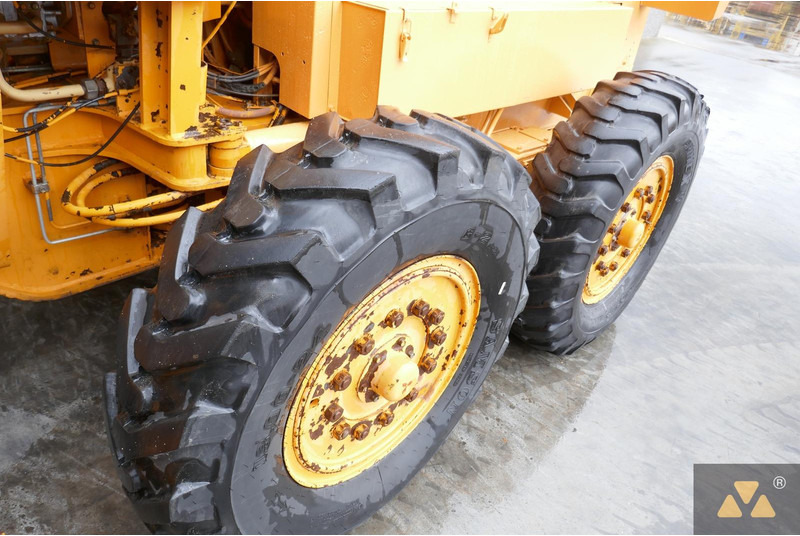 Grader Mitsubishi MG300: picture 20