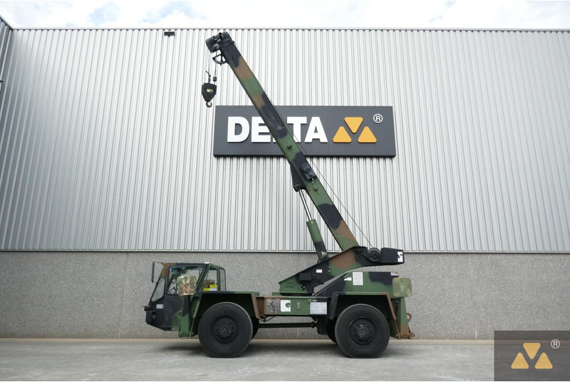 Terex LRT110 Ex-Army - Rough terrain crane: picture 1 Terex LRT110 Ex-Army - Rough terrain crane: picture 1