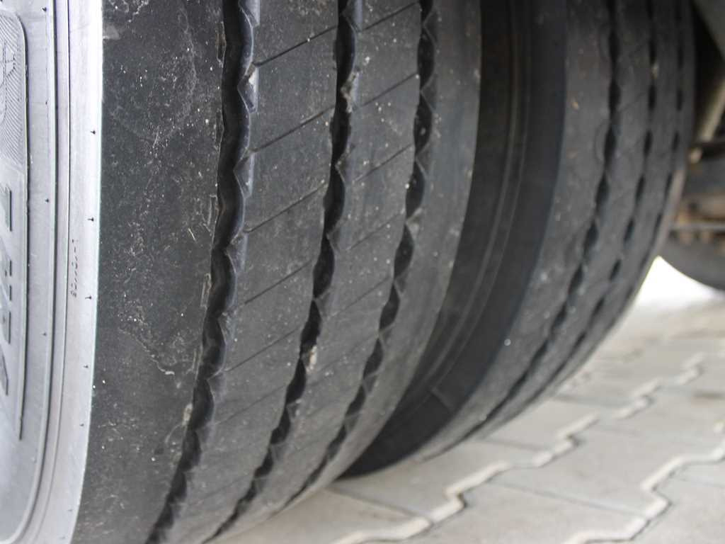 BG CA1 - Curtainsider trailer: picture 5 BG CA1 - Curtainsider trailer: picture 5