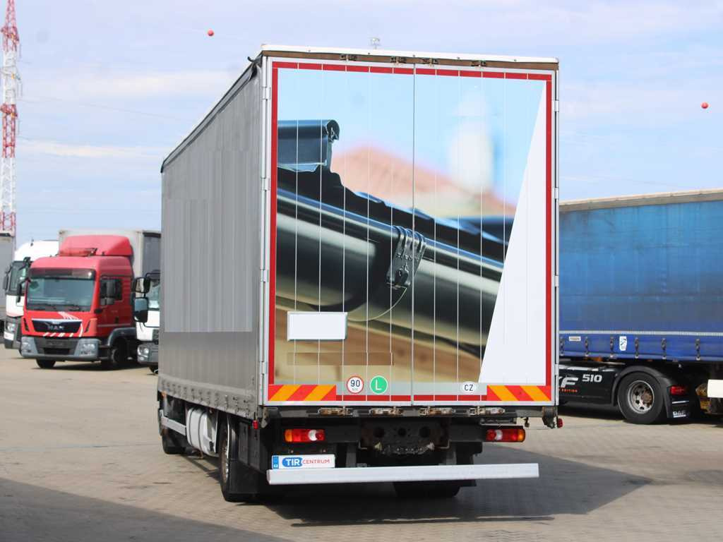 DAF LF 290 FA, EURO 6, SLEEPING BODY - Curtain side truck: picture 5 DAF LF 290 FA, EURO 6, SLEEPING BODY - Curtain side truck: picture 5