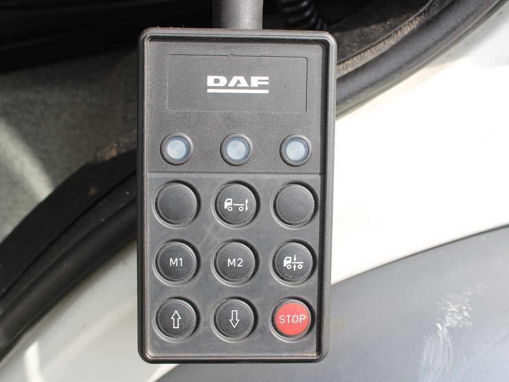 Curtain side truck DAF LF 290 FA, EURO 6, SLEEPING BODY: picture 7