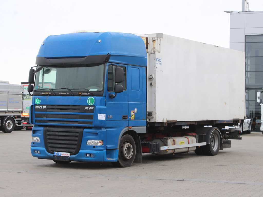 DAF XF 105.410, BDF, INDEPENDENT AIR CONDITIONING, CARRIER, AIR SUSPENSION - Refrigerated truck: picture 1 DAF XF 105.410, BDF, INDEPENDENT AIR CONDITIONING, CARRIER, AIR SUSPENSION - Refrigerated truck: picture 1