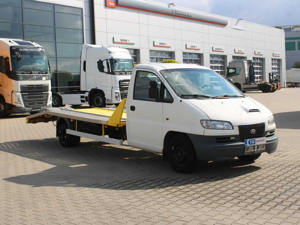 Hyundai H1 TRUCK, EURO 3, DRIVEWAYS, WINCH, TIRES 90% - Tow truck: picture 3 Hyundai H1 TRUCK, EURO 3, DRIVEWAYS, WINCH, TIRES 90% - Tow truck: picture 3