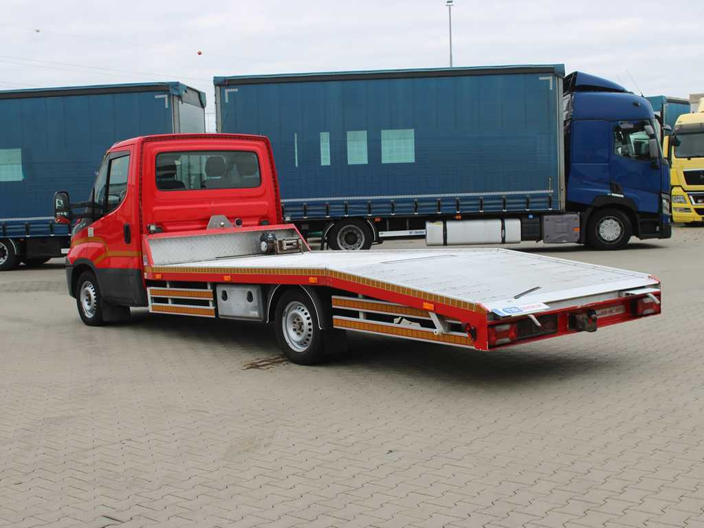 Iveco 35S18, EURO 6, WINCH, DRIVES, TIRES 80% - Tow truck: picture 5 Iveco 35S18, EURO 6, WINCH, DRIVES, TIRES 80% - Tow truck: picture 5