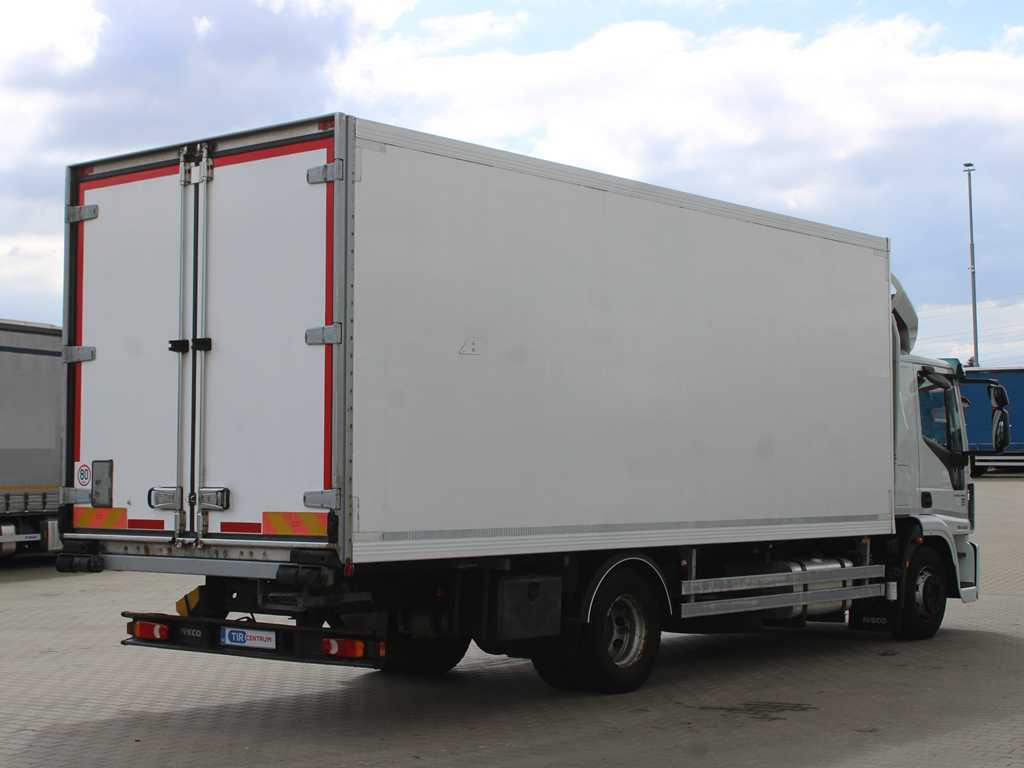 Iveco EUROCARGO 120E, EURO 6, INDEPENDENT AIR CONDITIONING, CARRIER SUPRA 450 - Refrigerated truck: picture 4 Iveco EUROCARGO 120E, EURO 6, INDEPENDENT AIR CONDITIONING, CARRIER SUPRA 450 - Refrigerated truck: picture 4