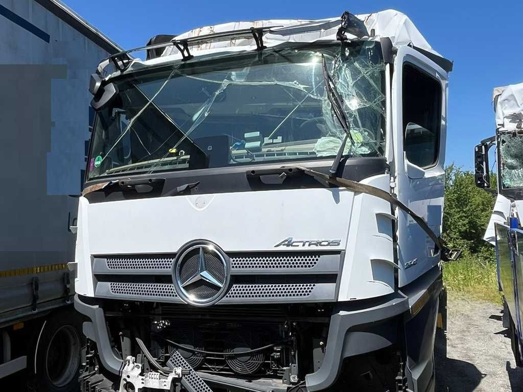 Mercedes-Benz Actros 2542, 6X2 - Dropside/ Flatbed truck: picture 1 Mercedes-Benz Actros 2542, 6X2 - Dropside/ Flatbed truck: picture 1
