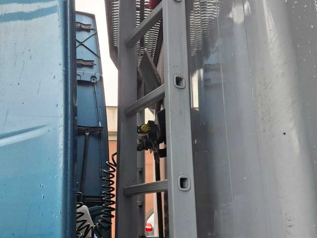 PEISCHL 3S 35 A, SAF - Walking floor semi-trailer: picture 4 PEISCHL 3S 35 A, SAF - Walking floor semi-trailer: picture 4