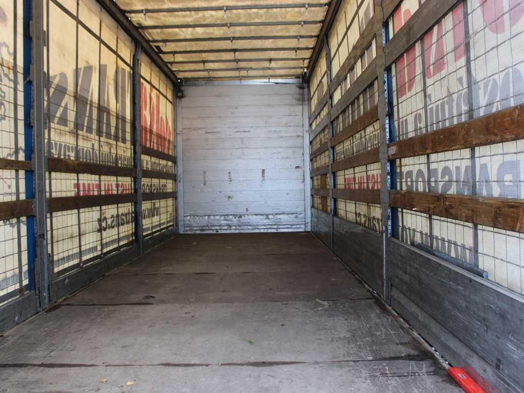 Curtain side truck Renault MIDLUM 220.12, EURO 5, SLEEPING BODY, HYDRAULIC FRONT: picture 8