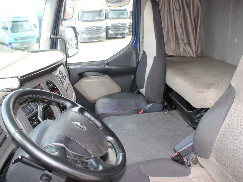 Curtain side truck Renault MIDLUM 220.12, EURO 5, SLEEPING BODY, HYDRAULIC FRONT: picture 10