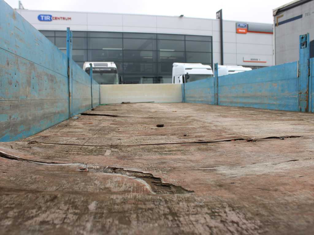 Dropside/ Flatbed trailer Schwarzmüller PA 3/E, LIFTING AXLE, SIDE PANEL: picture 10 Dropside/ Flatbed trailer Schwarzmüller PA 3/E, LIFTING AXLE, SIDE PANEL: picture 10