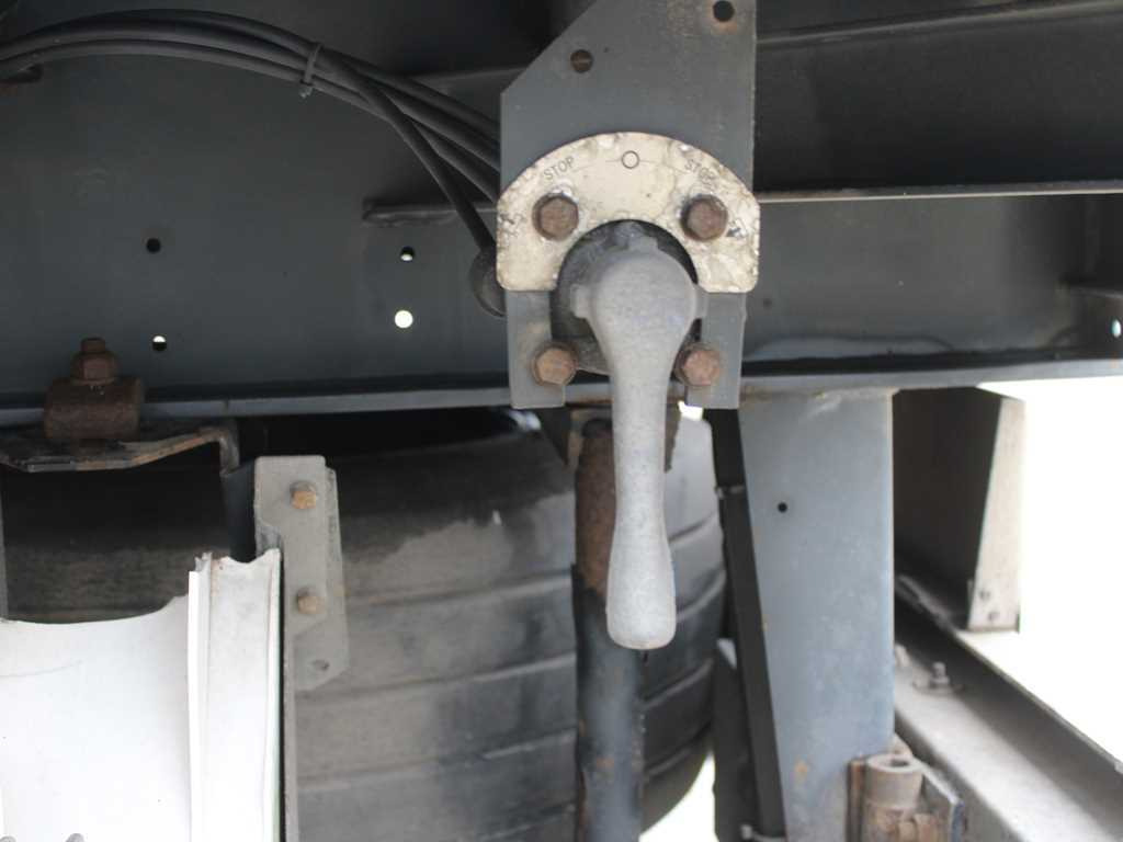 Dropside/ Flatbed trailer Schwarzmüller PA 3/E, LIFTING AXLE, SIDE PANEL: picture 9 Dropside/ Flatbed trailer Schwarzmüller PA 3/E, LIFTING AXLE, SIDE PANEL: picture 9