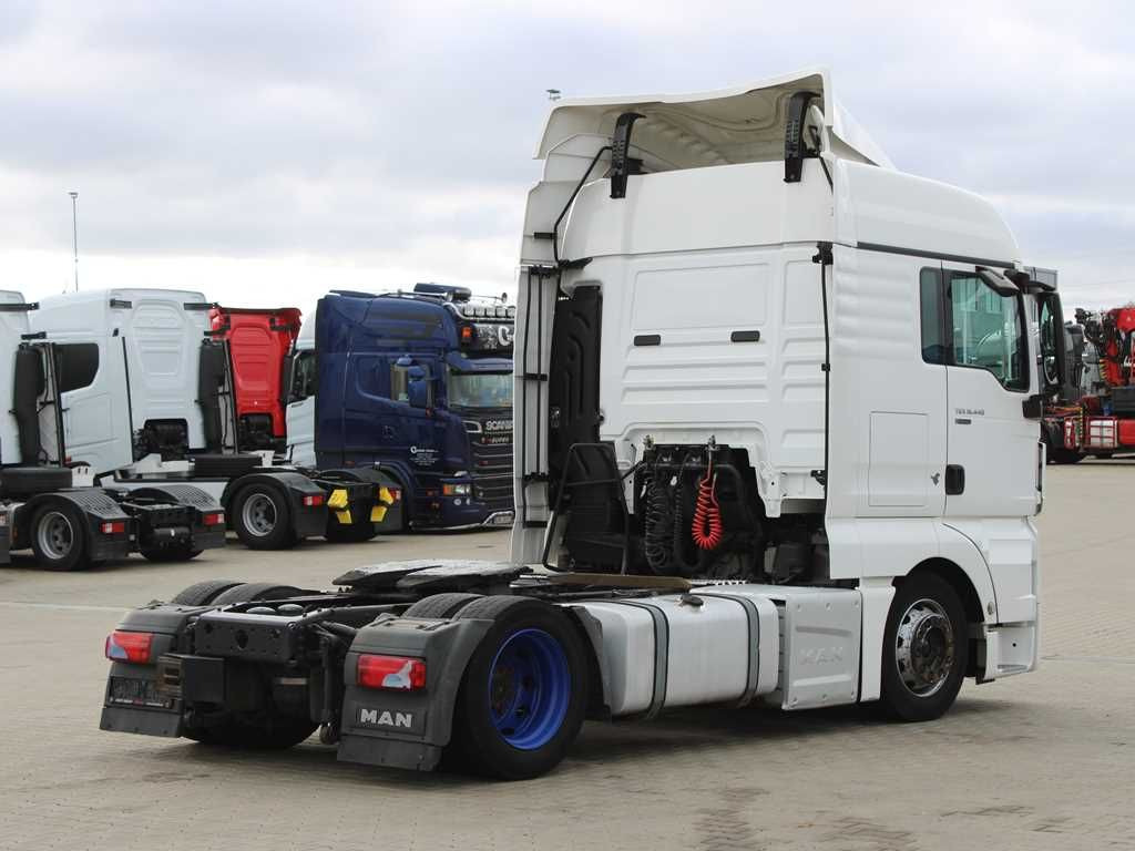 MAN TGX 18.440, LOWDECK, EURO 6 - Tractor unit: picture 3 MAN TGX 18.440, LOWDECK, EURO 6 - Tractor unit: picture 3