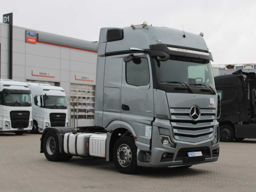 Mercedes-Benz Actros 1851, EURO 6, NAVIGATION - Tractor unit: picture 3 Mercedes-Benz Actros 1851, EURO 6, NAVIGATION - Tractor unit: picture 3