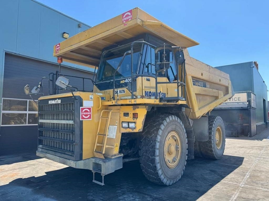 Komatsu HD405-7 - Rigid dumper/ Rock truck: picture 2 Komatsu HD405-7 - Rigid dumper/ Rock truck: picture 2