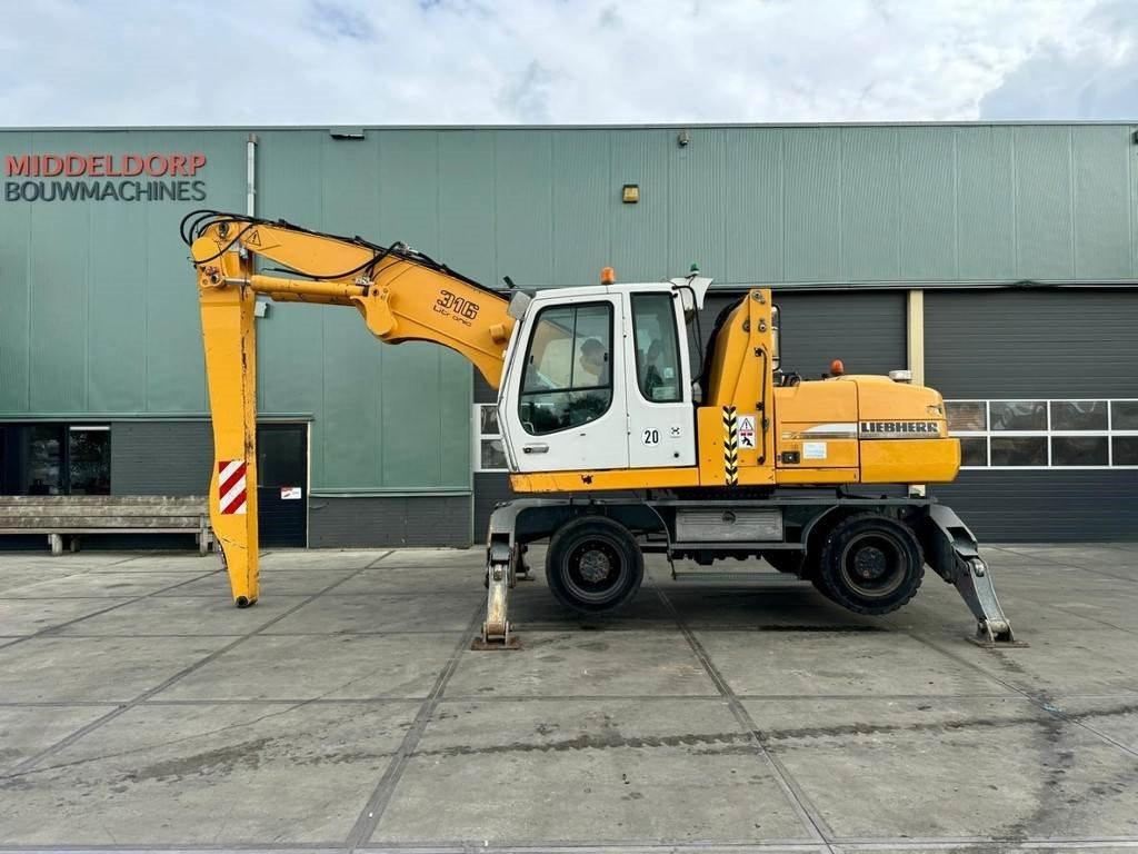 Liebherr A 316 - Material handler: picture 5 Liebherr A 316 - Material handler: picture 5