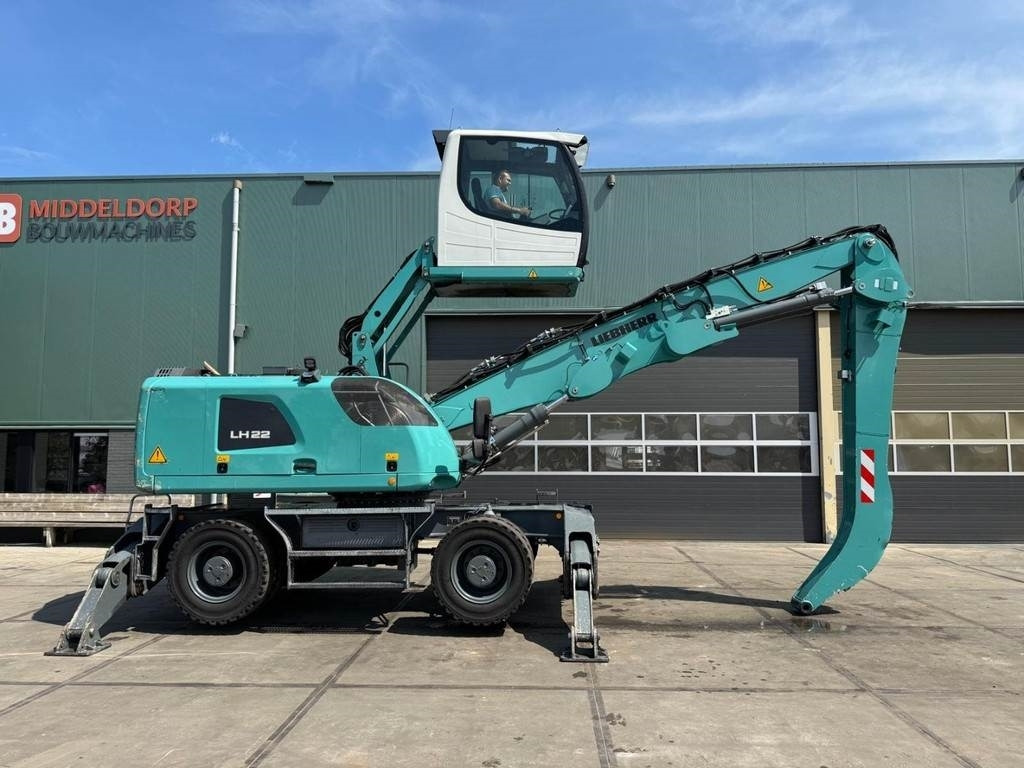 Liebherr LH 22 M - Material handler: picture 5 Liebherr LH 22 M - Material handler: picture 5
