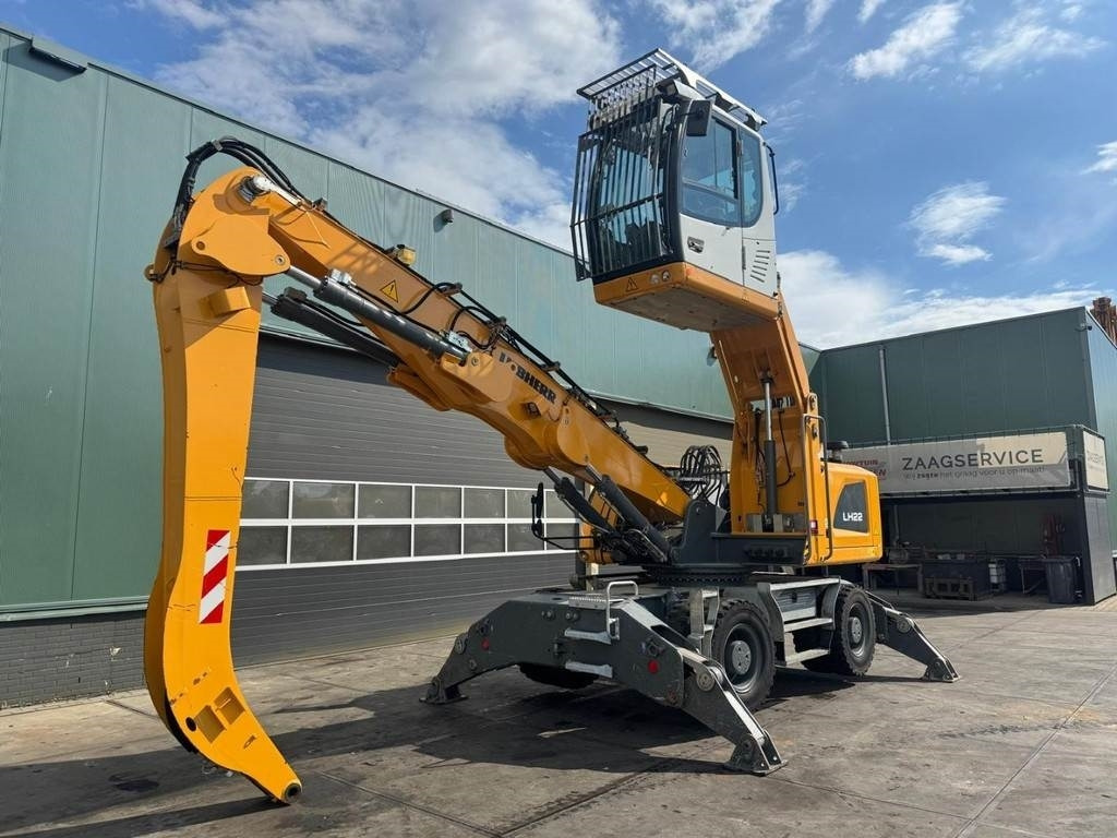 Liebherr LH 22 M - Material handler: picture 2 Liebherr LH 22 M - Material handler: picture 2