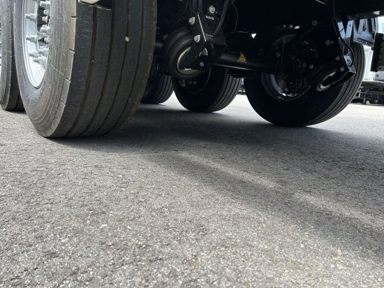 New Closed box semi-trailer Krone SDK27 Dryliner  Koffer Auflieger, Zurschienen, Mehrere Einheiten verfügbar: picture 7