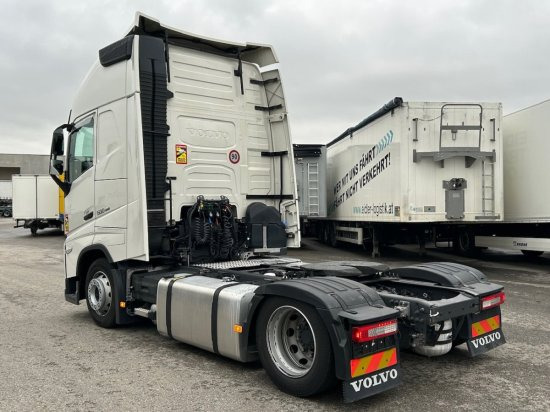 Volvo FH 500 E6, Low Deck, I-Shift, Voll-Luft, Standklima - Tractor unit: picture 4 Volvo FH 500 E6, Low Deck, I-Shift, Voll-Luft, Standklima - Tractor unit: picture 4