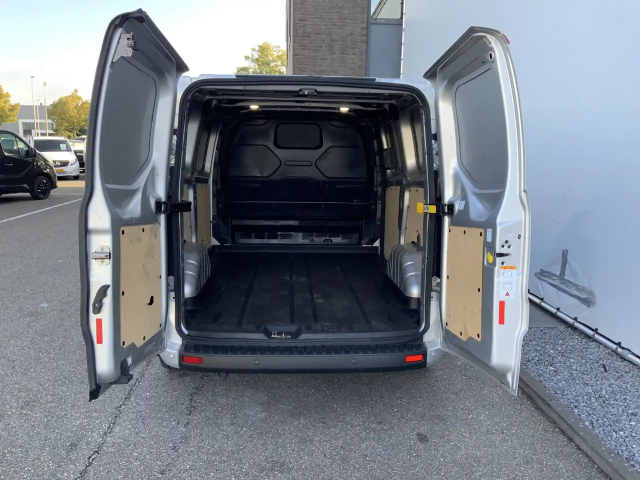 Panel van Ford Transit Custom 300 2.0 TDCI L1H1 Limited Airco Cruise Camera 3 Zi: picture 9