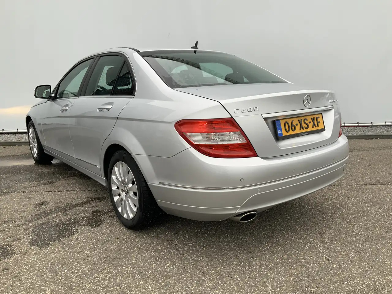 Mercedes-Benz C 200 K Elegance UNIEK ! Airco Compressor Alu Velg Euro - Saloon car: picture 2 Mercedes-Benz C 200 K Elegance UNIEK ! Airco Compressor Alu Velg Euro - Saloon car: picture 2