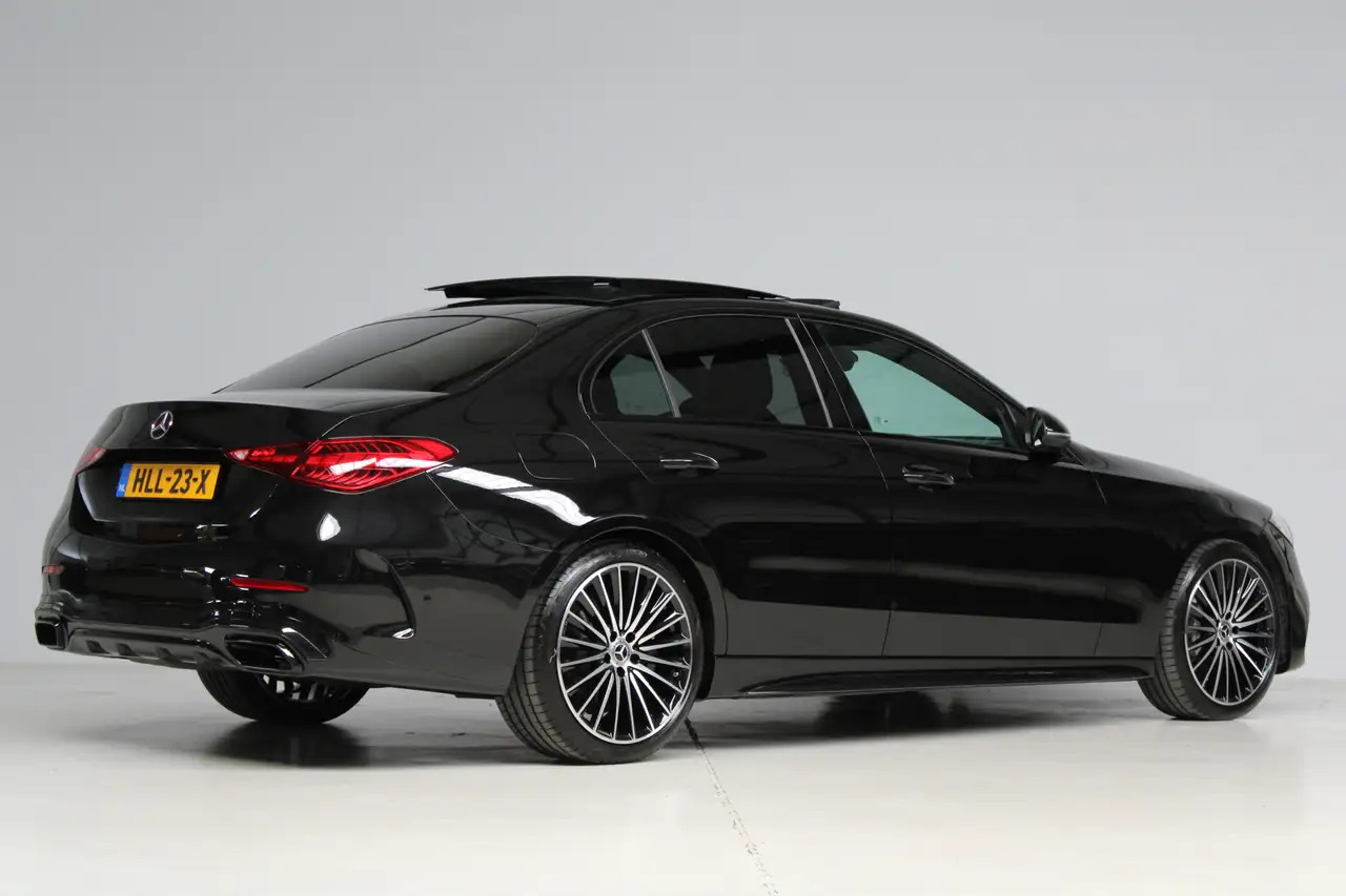 Mercedes-Benz C-klasse AMG-line (Nightpakket, Sfeerverlichting, - Saloon car: picture 2 Mercedes-Benz C-klasse AMG-line (Nightpakket, Sfeerverlichting, - Saloon car: picture 2