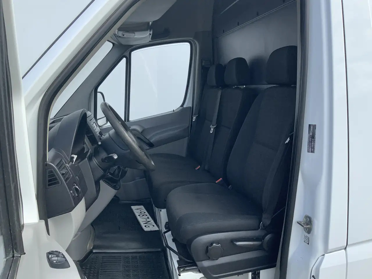 Mercedes-Benz Sprinter 313 2.2 CDI 325 L2 H2 Airco Cruise 3 Zits Trekhaak - Panel van: picture 4 Mercedes-Benz Sprinter 313 2.2 CDI 325 L2 H2 Airco Cruise 3 Zits Trekhaak - Panel van: picture 4