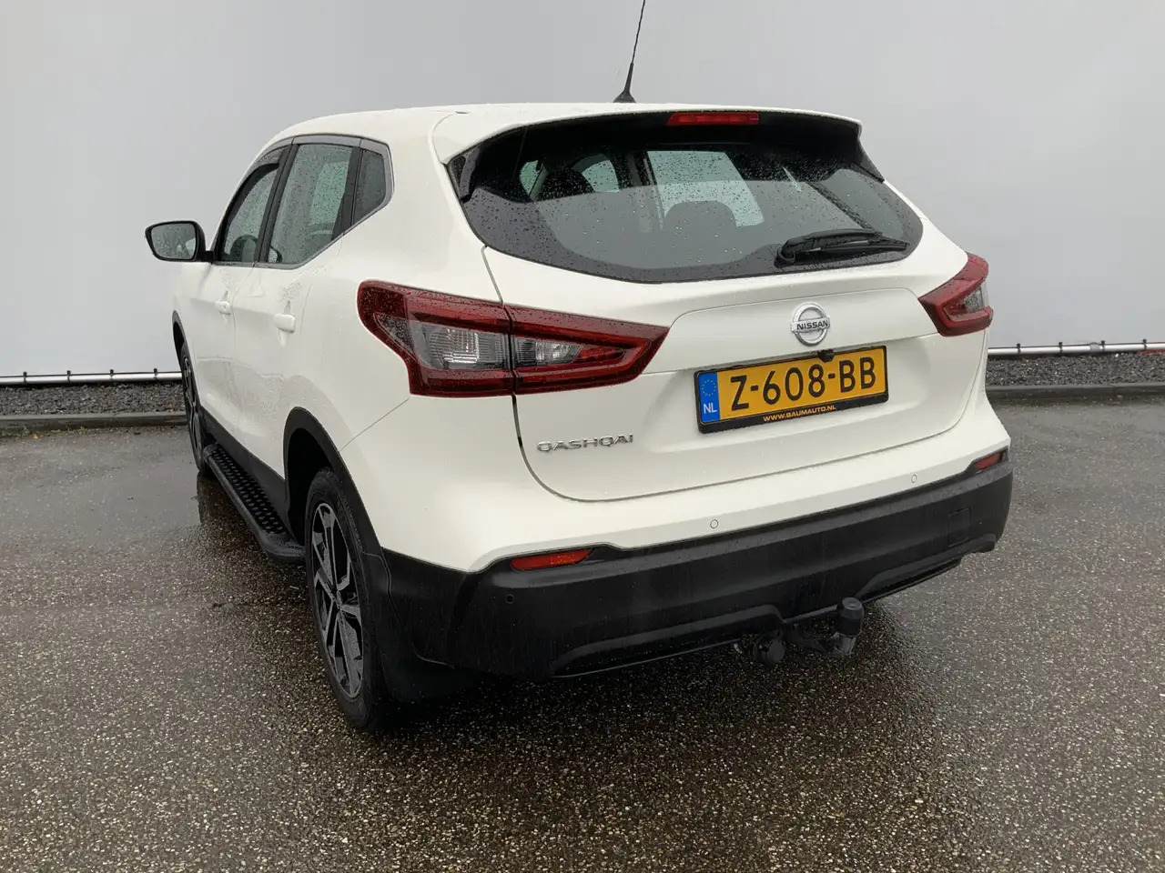 Nissan Qashqai 1.3 DIG-T Visia A SUV Airco Cruise Groot Scherm Na - SUV: picture 3 Nissan Qashqai 1.3 DIG-T Visia A SUV Airco Cruise Groot Scherm Na - SUV: picture 3