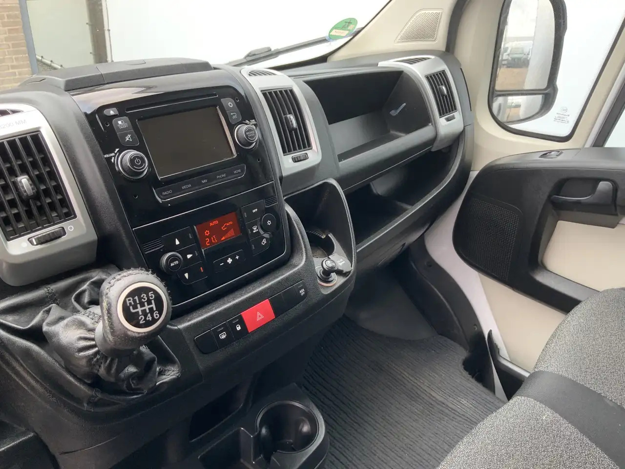 Fiat Ducato 35H 2.3 MultiJet L3H1 Meubelbak & Lift & Zijdeur A - Other machinery: picture 4 Fiat Ducato 35H 2.3 MultiJet L3H1 Meubelbak & Lift & Zijdeur A - Other machinery: picture 4