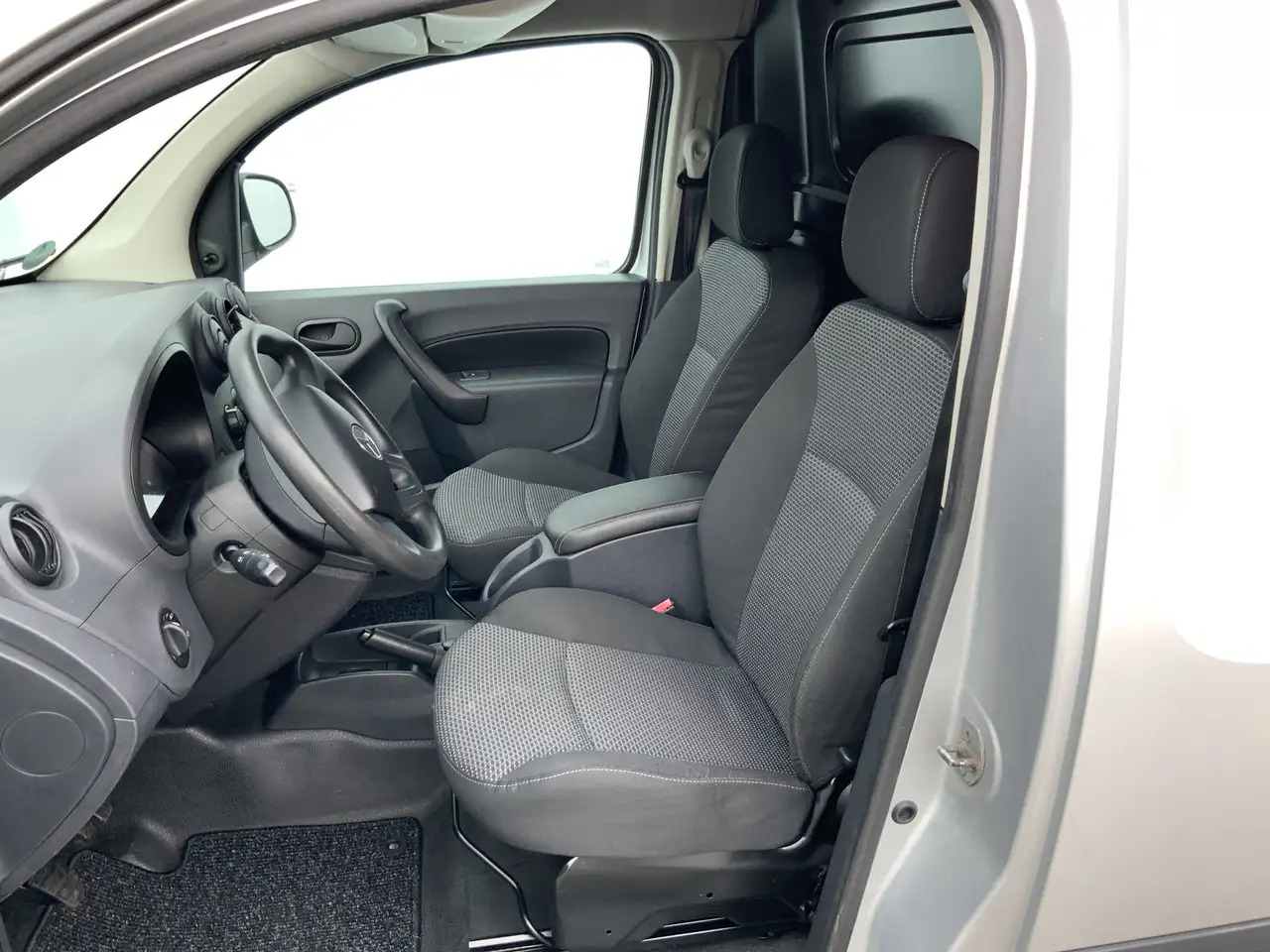 Mercedes-Benz Citan 109 CDI BlueEFFICIENCY Business Ambition Airco Tre - Other machinery: picture 4 Mercedes-Benz Citan 109 CDI BlueEFFICIENCY Business Ambition Airco Tre - Other machinery: picture 4