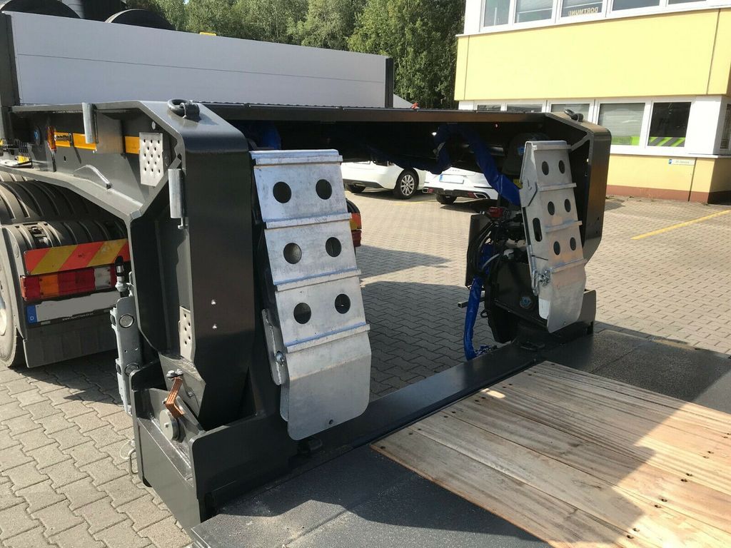 Faymonville 3-Achs-Tiefbett mit Pendelachsen  - Low loader semi-trailer: picture 4 Faymonville 3-Achs-Tiefbett mit Pendelachsen  - Low loader semi-trailer: picture 4