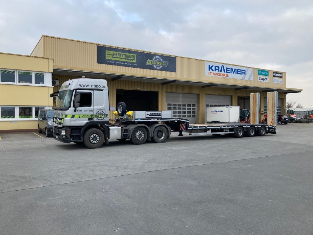 Faymonville MAX Trailer 3-Achs-Tele-Semi m. hydr. Rampen-nlla - Low loader semi-trailer: picture 1 Faymonville MAX Trailer 3-Achs-Tele-Semi m. hydr. Rampen-nlla - Low loader semi-trailer: picture 1