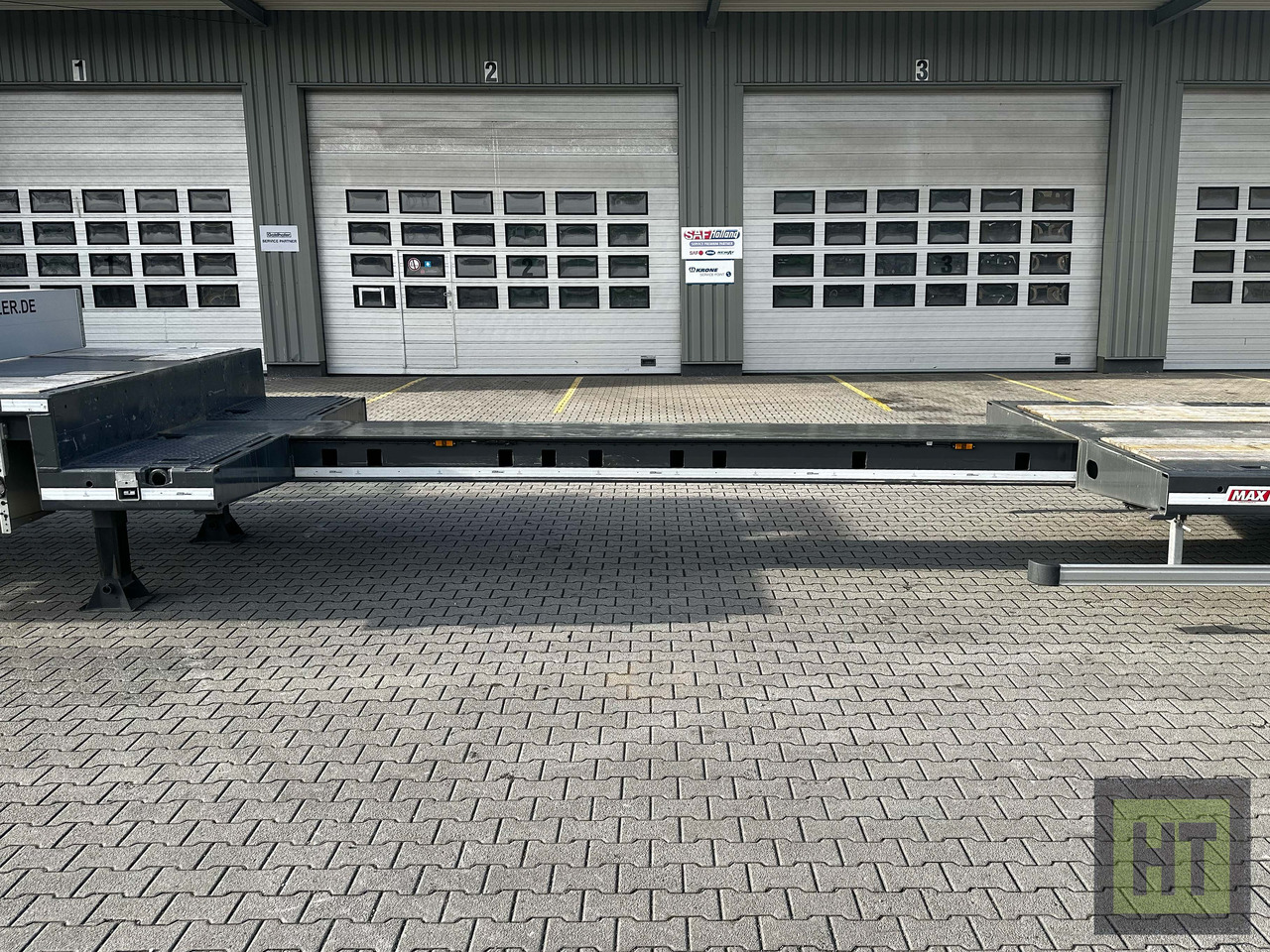Low loader semi-trailer Faymonville MAX Trailer 4-Achs-Mega-Tele-Semi mit Rampen: picture 7 Low loader semi-trailer Faymonville MAX Trailer 4-Achs-Mega-Tele-Semi mit Rampen: picture 7