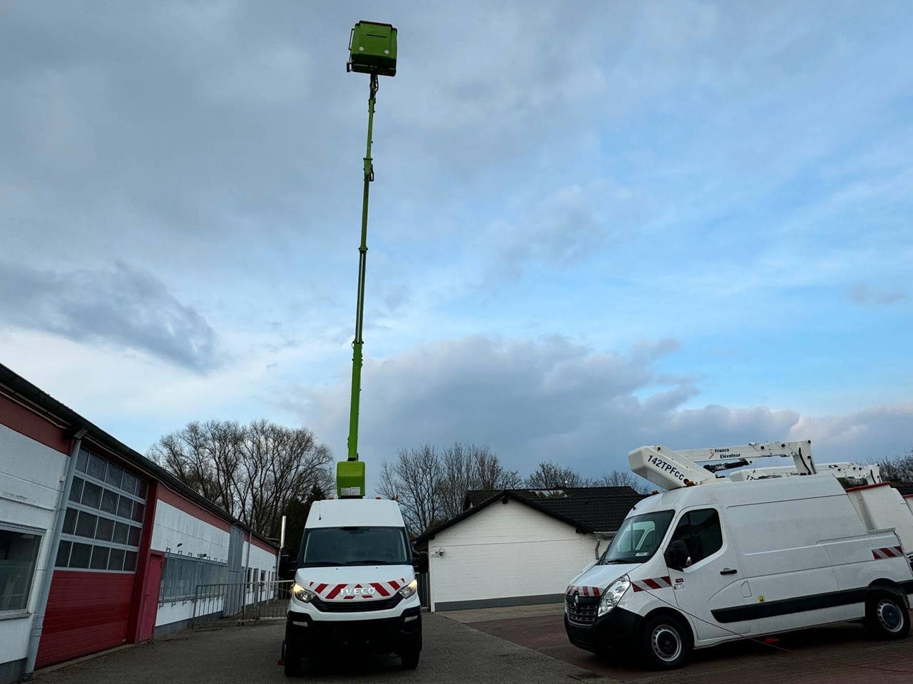 Truck mounted aerial platform Iveco Daily 70C15 Steiger France Elevateur 172 TPFcc: picture 12
