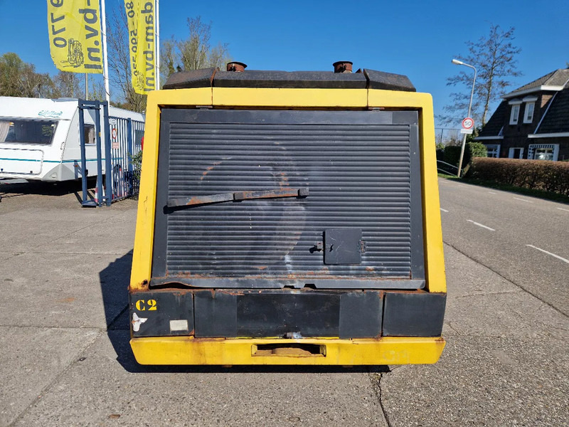 Atlas-Copco XAS350DD VERY LOW HOURS - Air compressor: picture 3 Atlas-Copco XAS350DD VERY LOW HOURS - Air compressor: picture 3