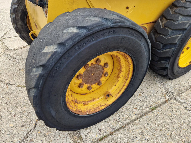 Skid steer loader Caterpillar 216B3 schranklader met 1191 uur: picture 11