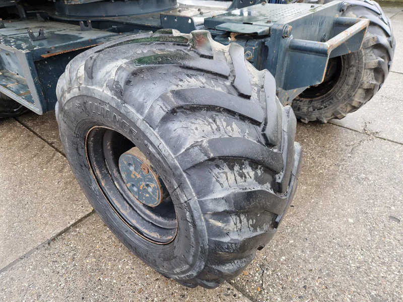 Wheel excavator Hyundai Robex 160W-9A met 6-cilinder Cummins motor: picture 18 Wheel excavator Hyundai Robex 160W-9A met 6-cilinder Cummins motor: picture 18