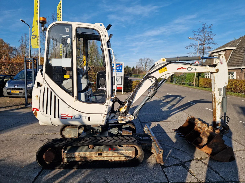 WACKER NEUSON 2404RD kan op een helling draaien - Mini excavator: picture 3 WACKER NEUSON 2404RD kan op een helling draaien - Mini excavator: picture 3