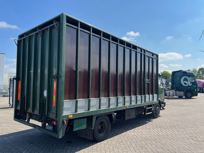 DAF 45.160 - Horse truck: picture 4 DAF 45.160 - Horse truck: picture 4