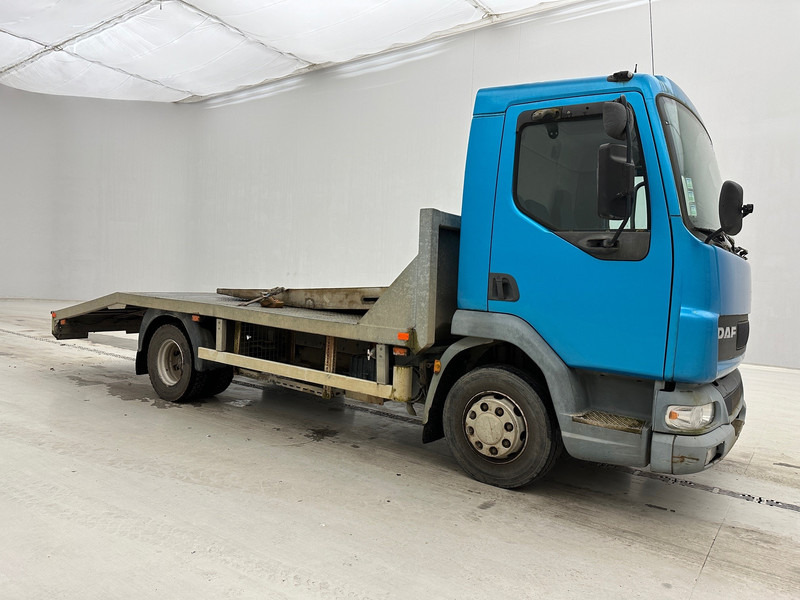 DAF LF45.12 - Car transporter truck: picture 3 DAF LF45.12 - Car transporter truck: picture 3