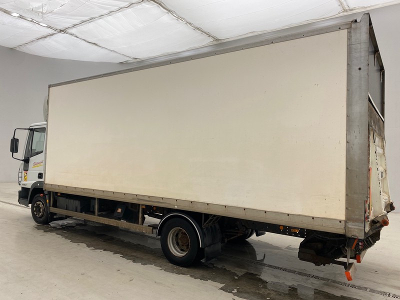 Box truck Iveco 120E17: picture 9