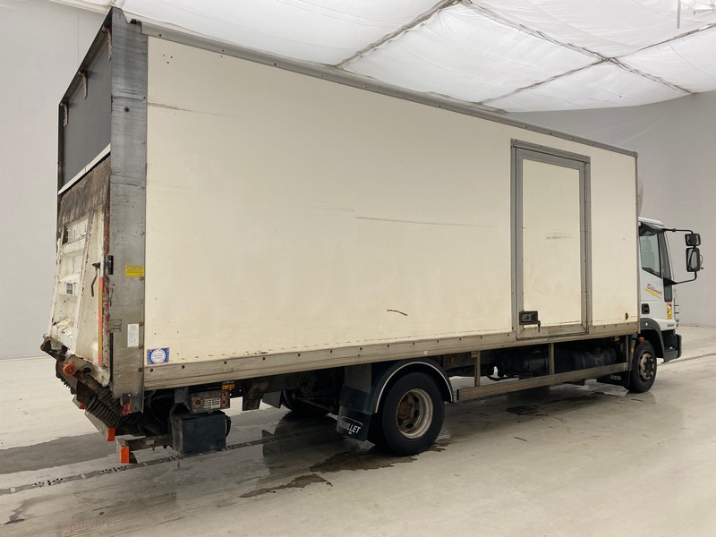 Box truck Iveco 120E17: picture 7