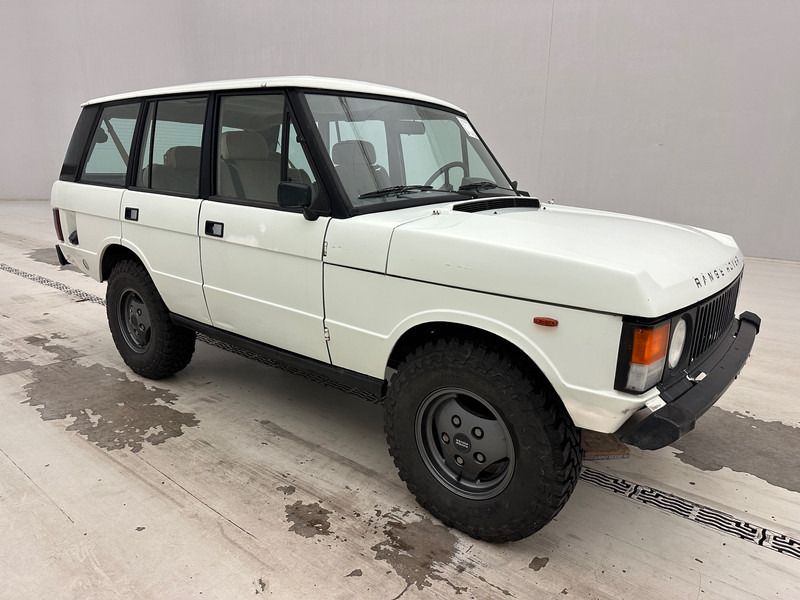 Land Rover Range Rover V8 - Saloon car: picture 3 Land Rover Range Rover V8 - Saloon car: picture 3